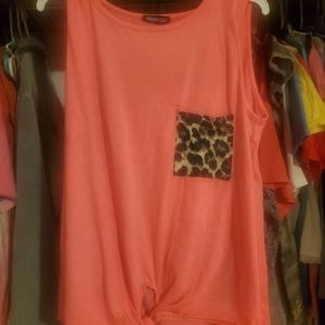 Gently Loved Heimish Tank Large